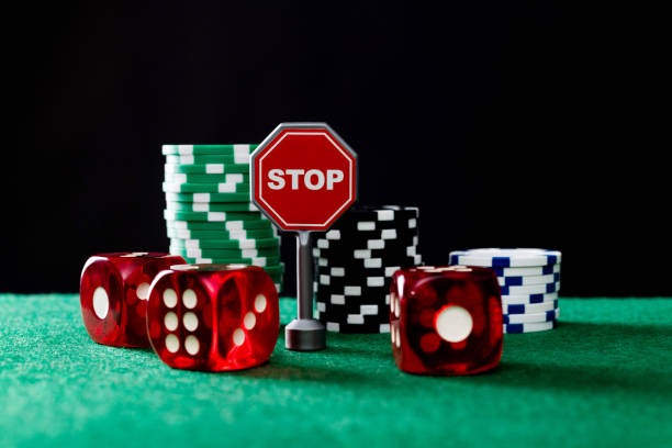 maxbet268 deposit confirmation screen showing DANA and bank transfer options with transaction status